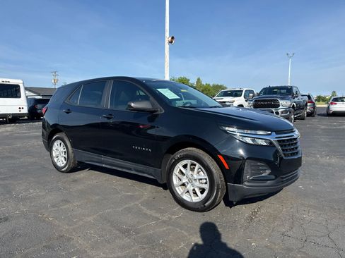 Certified 2024 Chevrolet Equinox LS FWD image 7