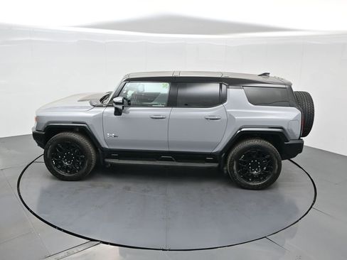Used 2025 GMC Hummer EV 2X image 58