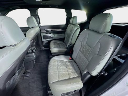 Used 2023 Kia Telluride EX X-Line image 25