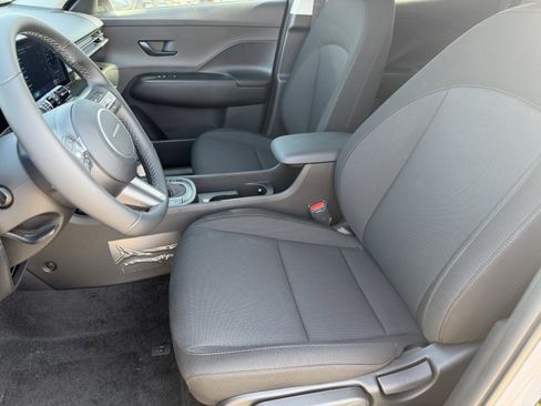 Used 2026 Hyundai Kona SEL Sport FWD image 24