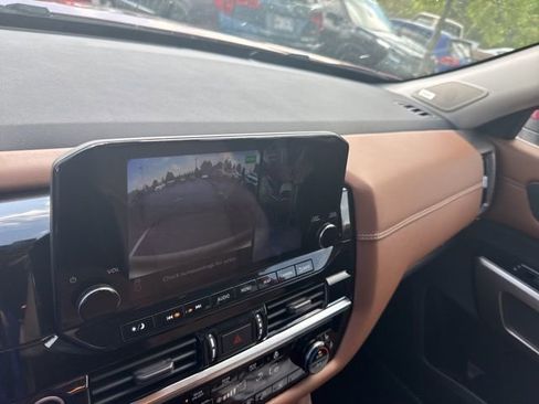 Used 2023 Nissan Pathfinder Platinum w/ Cargo Package image 38