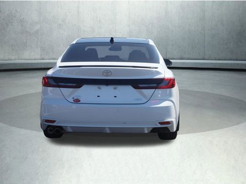 Used 2025 Toyota Camry XSE AWD/4WD image 15