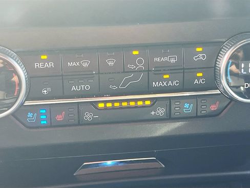 Used 2021 Ford Expedition King Ranch RWD image 21
