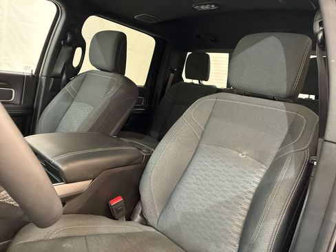 Used 2025 RAM 2500 Big Horn AWD/4WD image 13