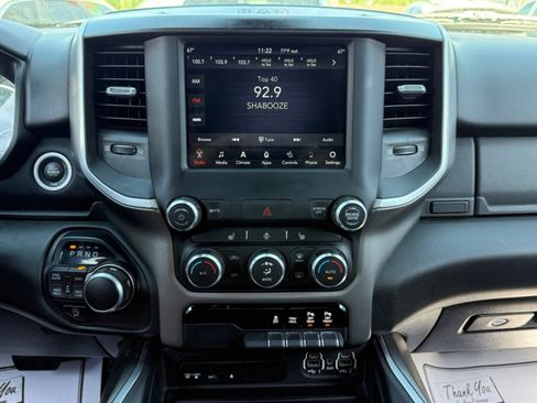 Used 2019 RAM 1500 Big Horn AWD/4WD image 12