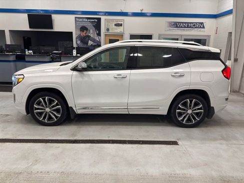Used 2019 GMC Terrain Denali w/ Advanced Safety Package image 2