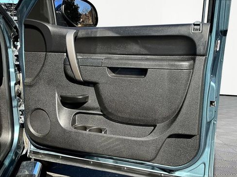 Used 2011 GMC Sierra 1500 SLE w/ Regional Value Package image 25