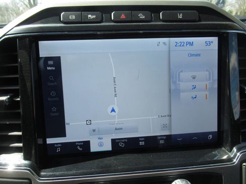 Used 2022 Ford F350 Lariat w/ Tremor Off-Road Package image 27