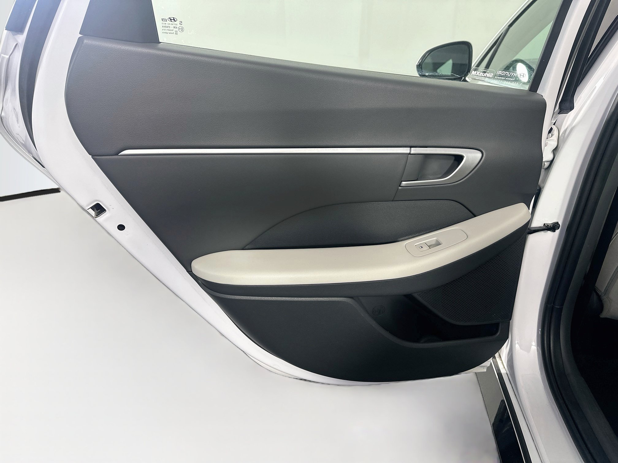 Used 2025 Hyundai Sonata SEL FWD image 26