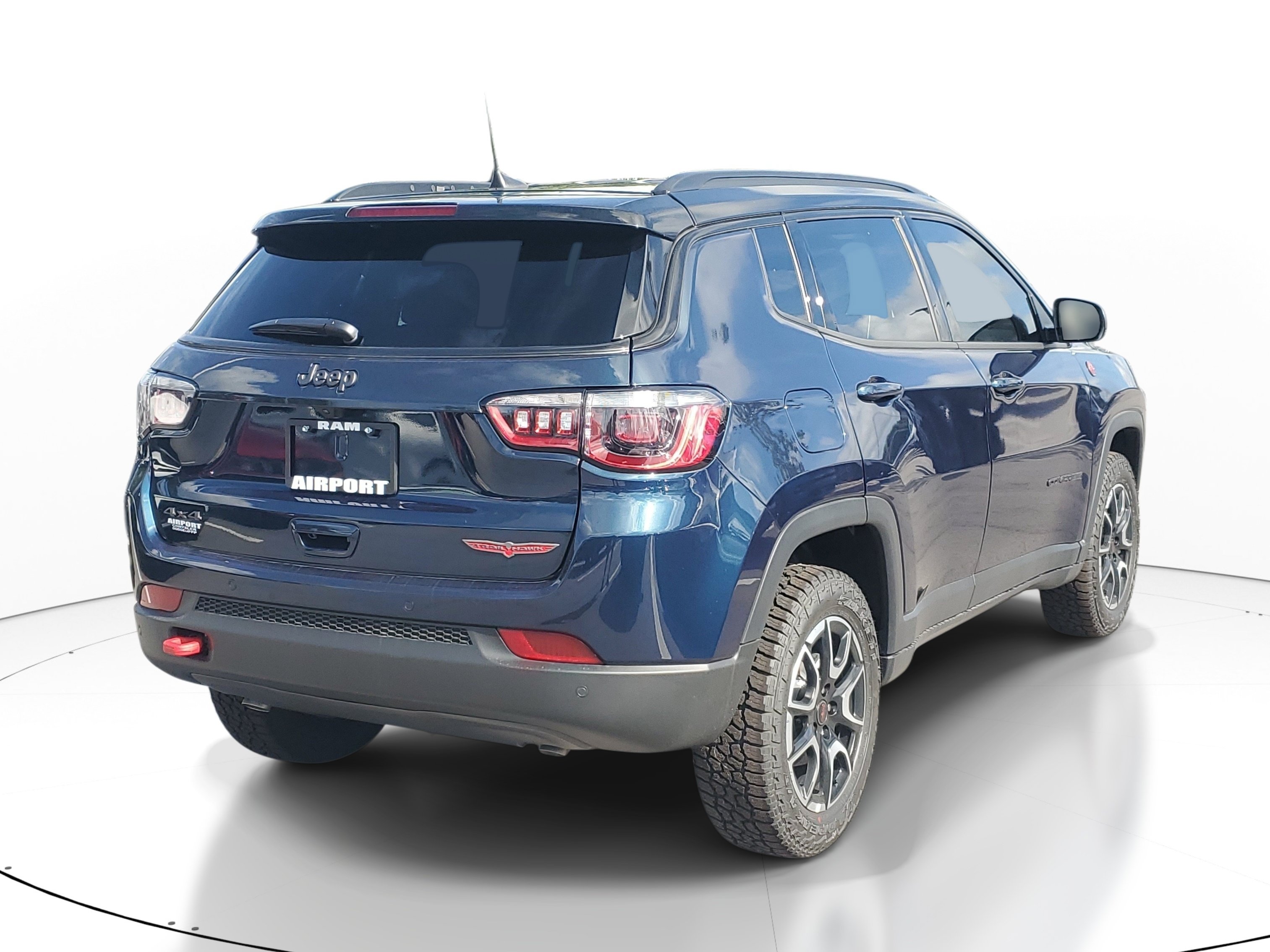 New 2026 Jeep Compass Trailhawk AWD/4WD image 5