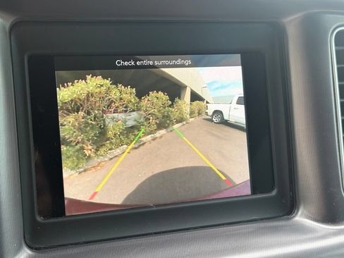 Used 2021 Dodge Charger SXT RWD image 14