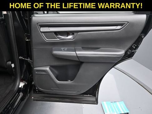 Used 2023 Honda CR-V LX image 39
