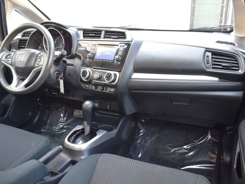 Used 2019 Honda Fit LX image 12