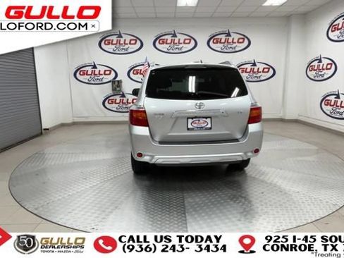 Used 2009 Toyota Highlander Limited w/ Extra Value Pkg 8 FWD image 3