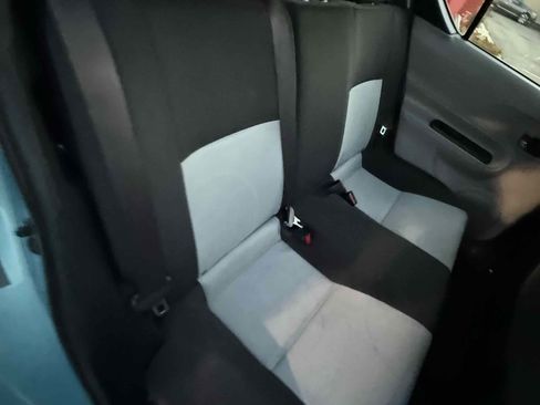 Used 2014 Toyota Prius C Two image 8