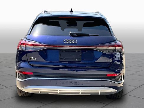 Used 2025 Audi Q4 e-tron Premium Plus w/ Premium Plus AWD/4WD image 4