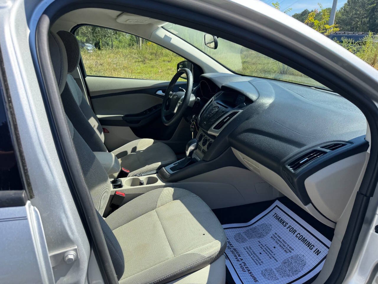 Used 2014 Ford Focus SE FWD image 14