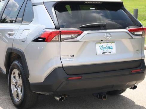 Used 2024 Toyota RAV4 XLE AWD/4WD image 7