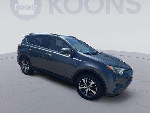 Used 2017 Toyota RAV4 XLE image 2