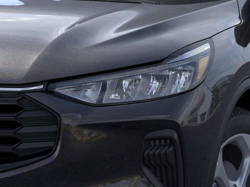 Certified 2025 Ford Escape ST-Line FWD image 18