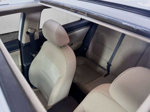 Used 2018 Hyundai Elantra Value Edition image 19