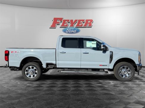 New 2026 Ford F350 Lariat w/ Lariat Premium Package image 6