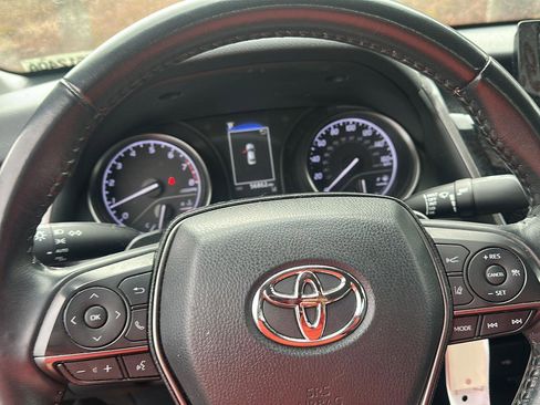 Certified 2021 Toyota Camry SE image 21