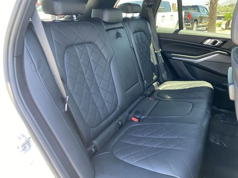 Used 2023 BMW X5 M50i w/ Climate Comfort Package AWD/4WD image 28