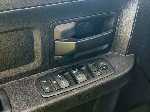 Used 2016 RAM 1500 Express image 18