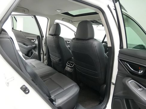Used 2023 Subaru Outback Limited AWD/4WD image 29