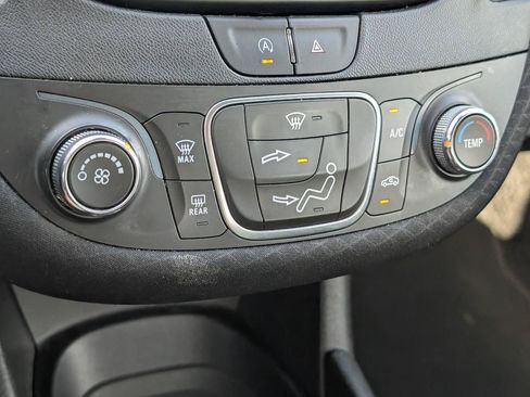 Used 2024 Chevrolet Malibu LS w/ Driver Confidence Package FWD image 20