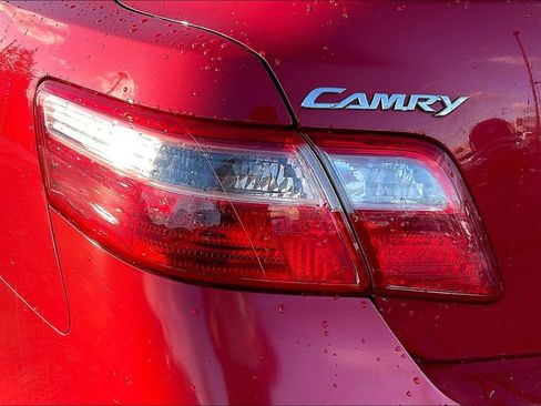 Used 2007 Toyota Camry LE image 33