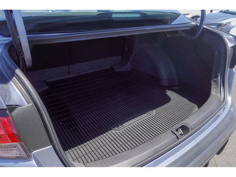 Used 2025 Toyota Corolla SE FWD image 32