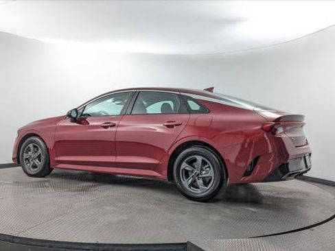 Used 2022 Kia K5 LXS FWD image 6