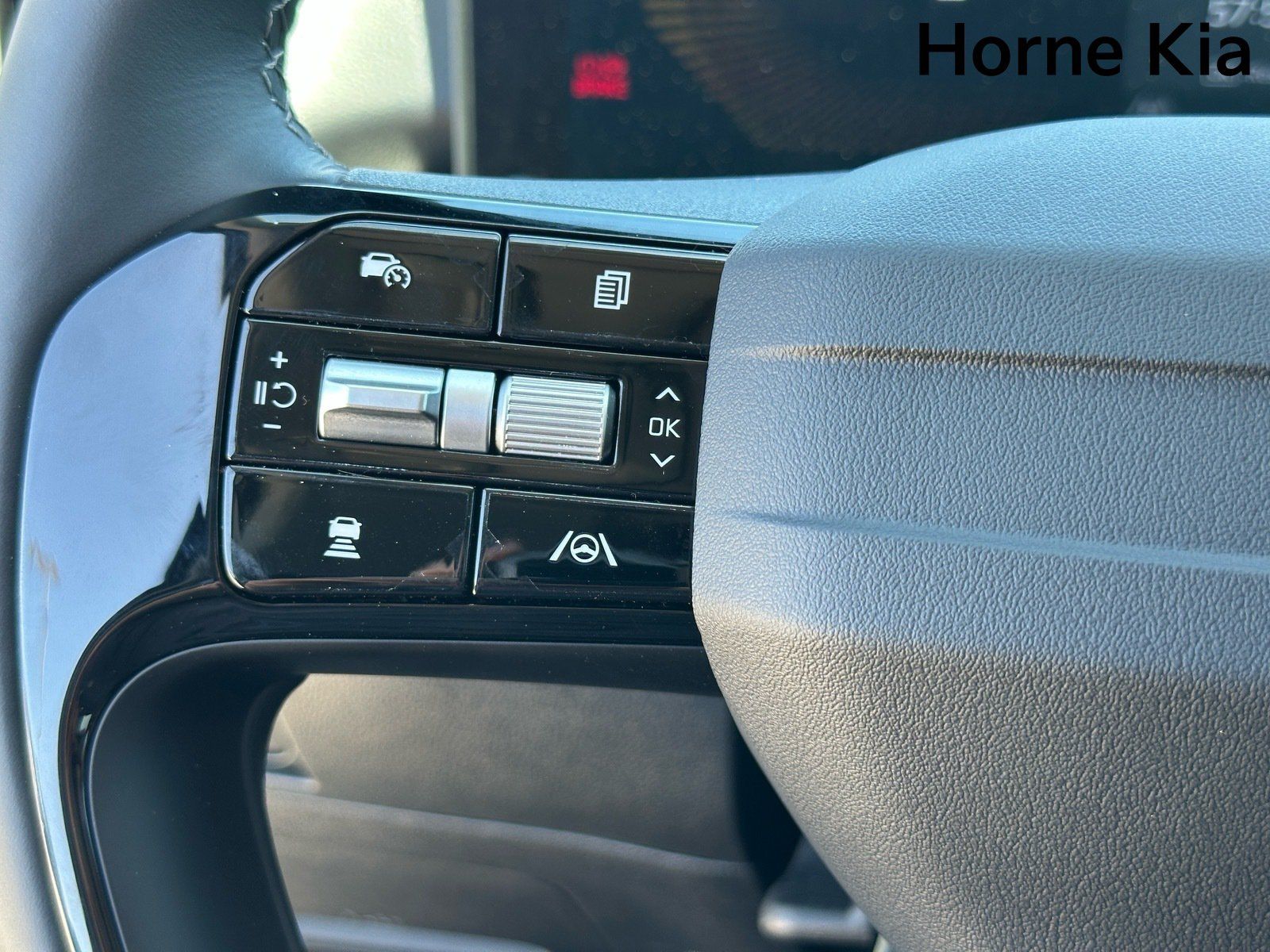 New 2026 Kia Sorento S w/ S Panoramic Sunroof Package FWD image 14