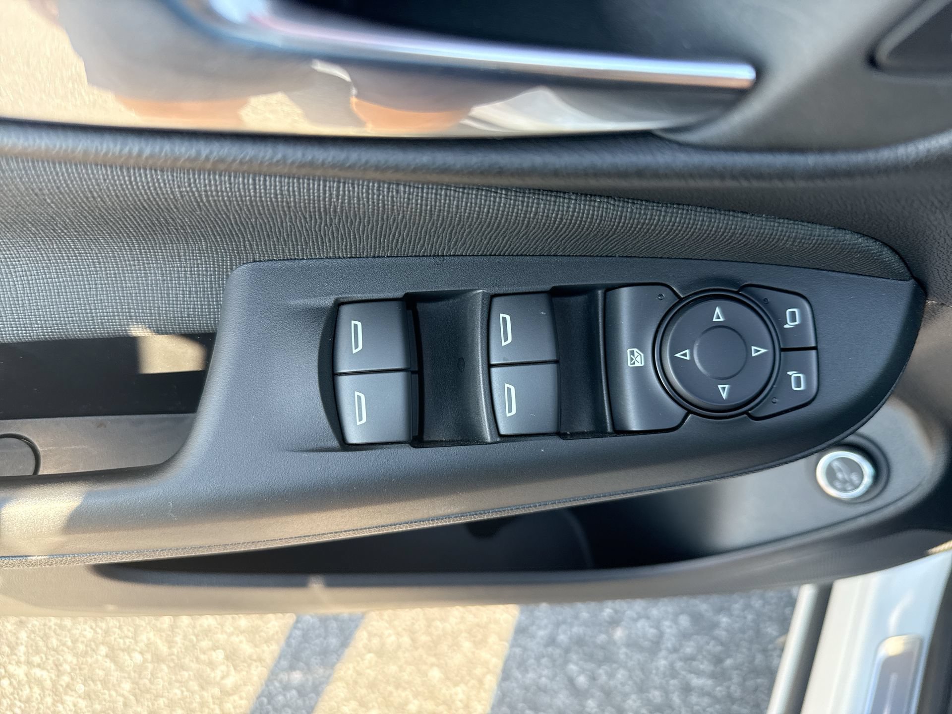 Used 2024 Buick Envista Avenir FWD image 22