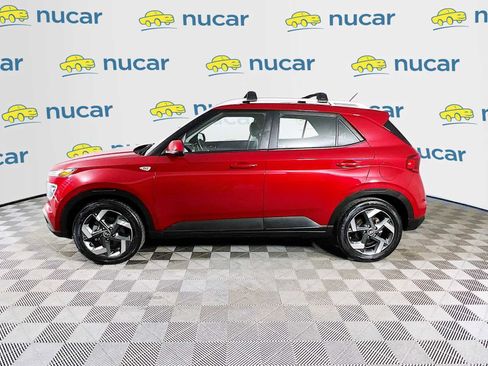 Certified 2023 Hyundai Venue Limited image 4