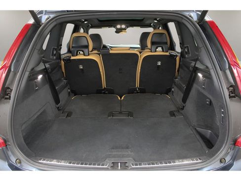 Certified 2023 Volvo XC90 B6 Ultimate w/ Protection Package Premier AWD/4WD image 24