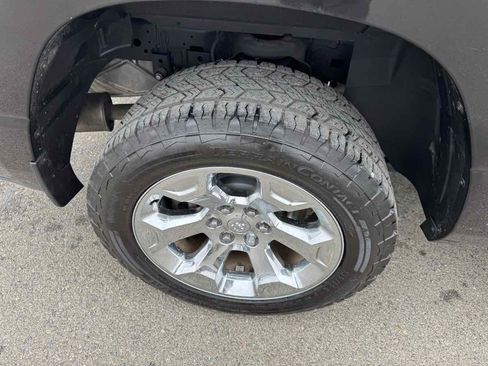 Used 2019 RAM 1500 Big Horn image 38