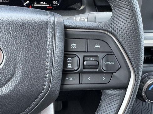 Used 2026 Toyota Tacoma TRD Off-Road AWD/4WD image 13