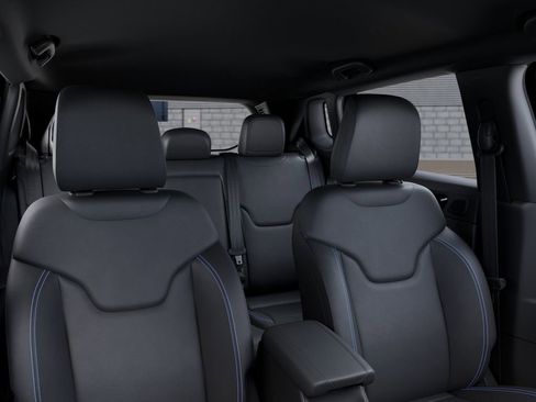 New 2026 Jeep Compass Limited AWD/4WD image 26