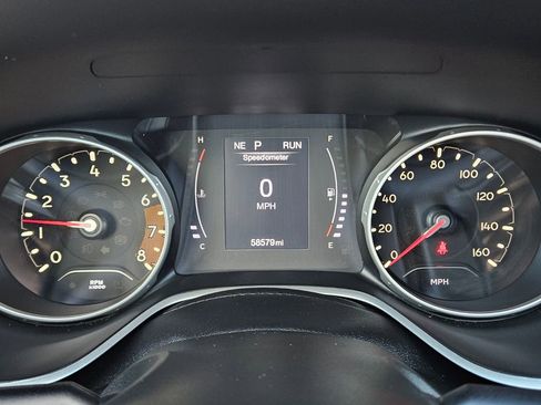 Used 2020 Jeep Compass Latitude image 25