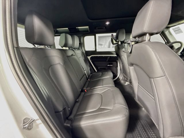 New 2026 Land Rover Defender 110 S AWD/4WD image 29