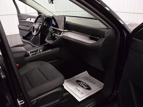 New 2026 Ford Explorer Active AWD/4WD image 30