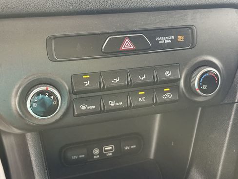 Used 2017 Kia Sportage LX FWD image 17