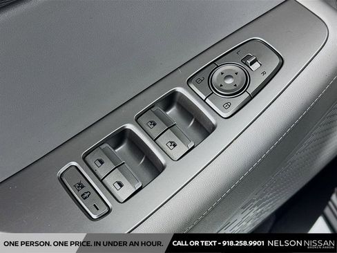 Used 2020 Hyundai Palisade SEL FWD image 17