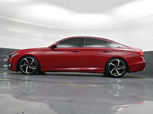 Used 2018 Honda Accord Sport image 38