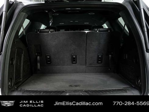 Used 2025 Chevrolet Tahoe LT AWD/4WD image 29