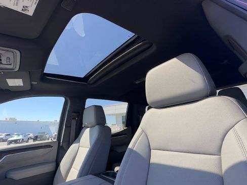 New 2026 GMC Sierra 1500 SLT AWD/4WD image 18