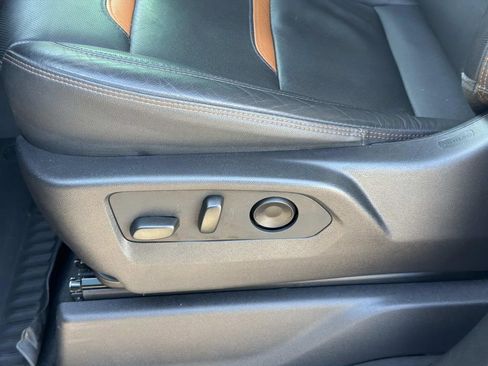 Used 2024 GMC Sierra 1500 AT4 w/ Technology Package image 26